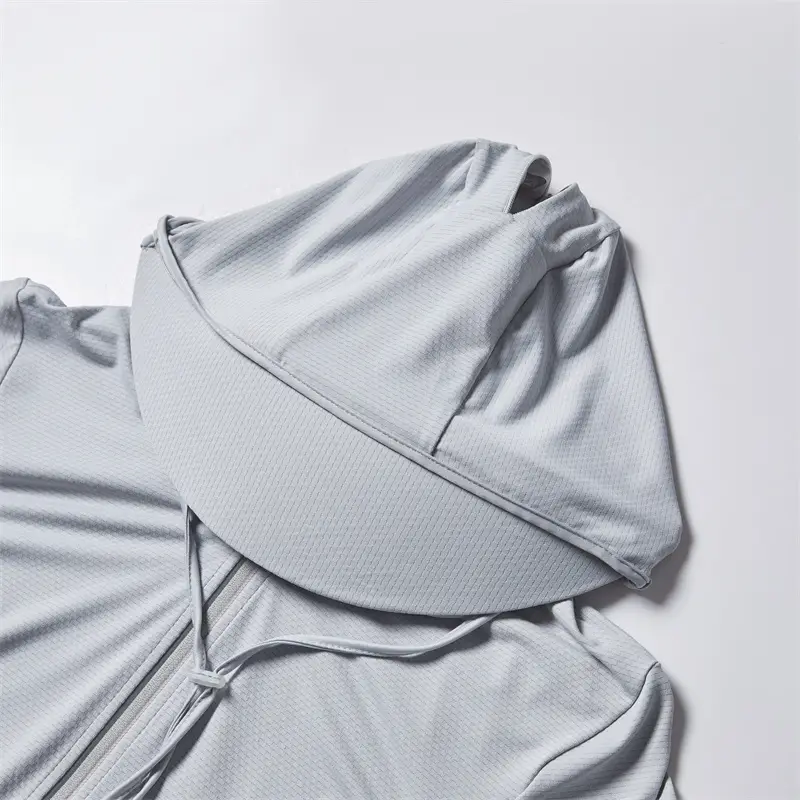 CASACA CON PROTECCION DE RAYOS UV